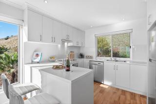 Ocean Vista - Luxury Coastal Views Carrickalinga - 3