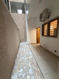 Luxury 2-room apartment in Abidjan - 2