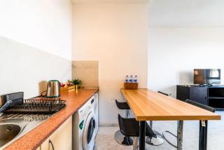 Moderno y Luminoso Apartamento para 3 personas - 2