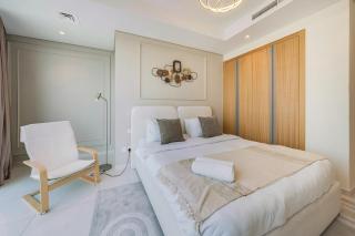 7mins to Dubai Mall with Infinity Pool and Gym - 9