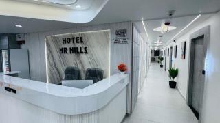 Hotel HR Hills - 8