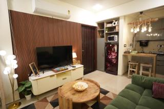 Riverside Suite - 1