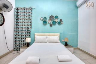 Four Bedroom Sliema Apartment near the Seafront - 7