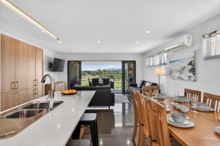 Greenside on Vines - Golfing Family Entertainer - 8