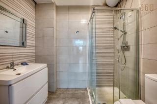 Four Bedroom Sliema Apartment near the Seafront - 5