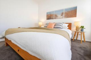 The Valley Retreat - Relaxing Cosy Coastal Escape - 5