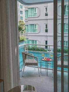 Title Serenity 1-Bedroom Suite with Balcony by TVC B206 - 2