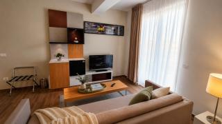 Jafar 6 - 2BR Apartment with Balcony & Workspace - 6