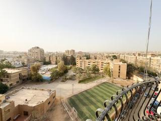 Spacious private air-conditioned bright room Maadi - 7