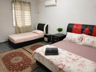Mama Yah Homestay - 9