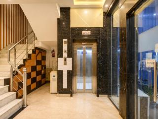 Hotel Shri Vinayak in City Centre at New Delhi Railway Station-By RCG Hotels - 4