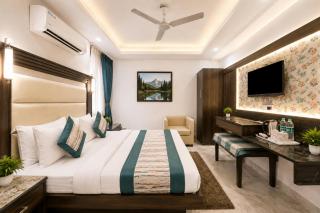 Hotel Shri Vinayak in City Centre at New Delhi Railway Station-By RCG Hotels - 2