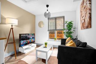 Budget Friendly Apartment - Netflix - Wolverhampton City Centre 12AC - Wolverhampton - 1