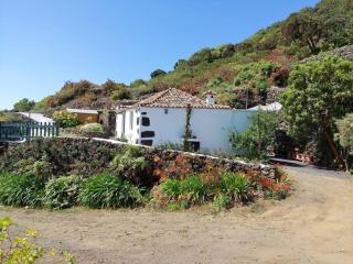 VV Casa Bastina "by henrypole home" - 7