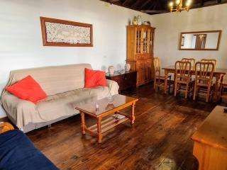 VV La Casita de Nina "by henrypole home" - 6