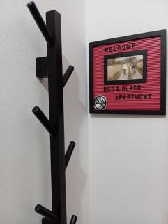 Red&Black Apartment - romantic getaway for couples - 2