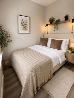 Castle Mount Apartments - 9