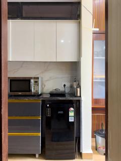 Studio Near Expo Mart - 8