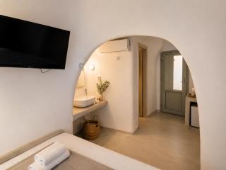 S for Santorini Unique Suites- Volcano, Sunset & Caldera View! - 6