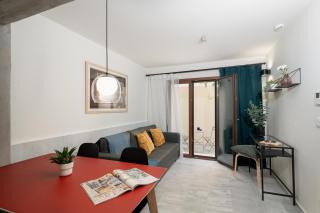 Mooeve Exarchia - 7