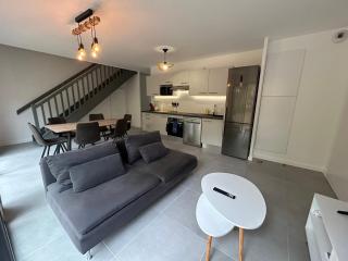 Maison neuve avec Jardin et vue forêt - Parking - 8