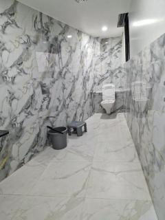 Hotel Radhe Royal - 5