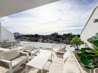2-bed apartment with beautiful views - 8