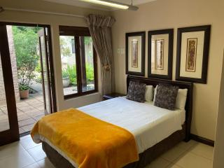 No 66 Sandton Lodge - 6