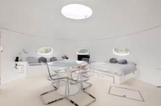The UFO - The UK's Most Unique Tiny Home - 9