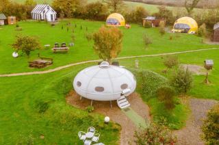 The UFO - The UK's Most Unique Tiny Home - 7