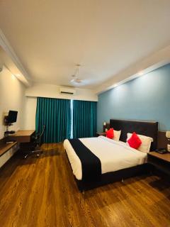 Saramax INN - 5