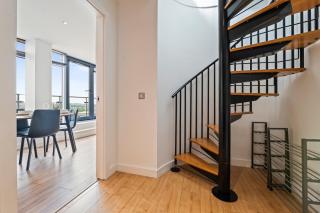 Riverside Penthouses - Duplex & Triplex - City Views - Free Parking - 6