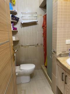 Cozy city chalet, walking distance to everything - 3