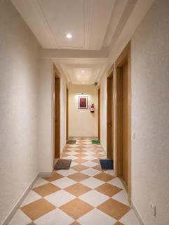 Purple Stays 1BHK Luxurious Cozy - 7