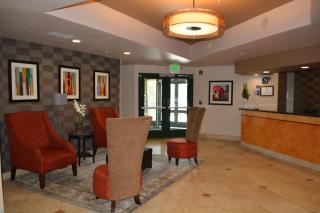 Best Western Lanai Garden Inn & Suites - 4