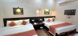 Maya Inn By RoadRolls Near Kashi Vishwanath River Ganga - 2