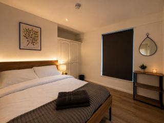 ST3- Canterbury Ensuite Room, Parking, Wifi - 4