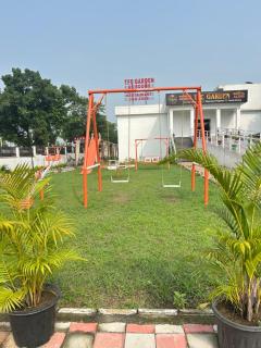 TFC Garden - 1