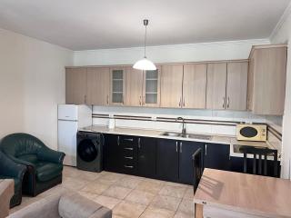 Leonard apartment 2 - 6