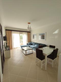 Modern one bedroom apartment in Vip Zone Sunny Lakes - 5
