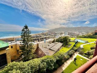 Renaca on foot with ocean view - 0