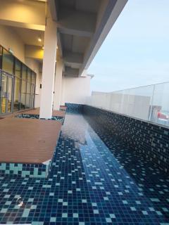2-5pax Cozy Romantic Bear Suite Bathtub Legoland Iskandar Puteri -  - 8