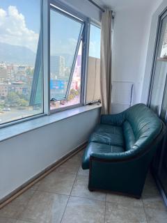 Leonard apartment 2 - 5