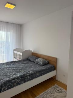 Skyline Apartment 1 - 3