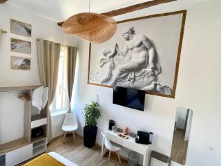 Les Anges de Sigean, Chambres d'hôtes de Luxe,Rooftop Panoramique avec Jacuzzi - 1