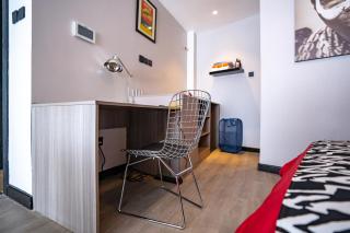 5 Star Loft w Rooftop Lounge and Pool in Westlands - 9