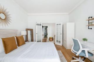 1567-1A New 2br PRIME upper East APT W&D - 3