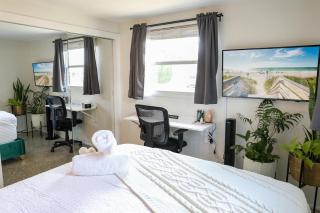 Mystic Haven - Hot Tub, BBQ Grill, Beaches, Pet Friendly - 1