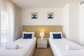 Ocean Mornings at Oracle 2BR Above Broadbeach - 5
