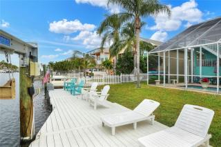 Dockside Nook -Waterfront, Dock, Heated Pool - 1